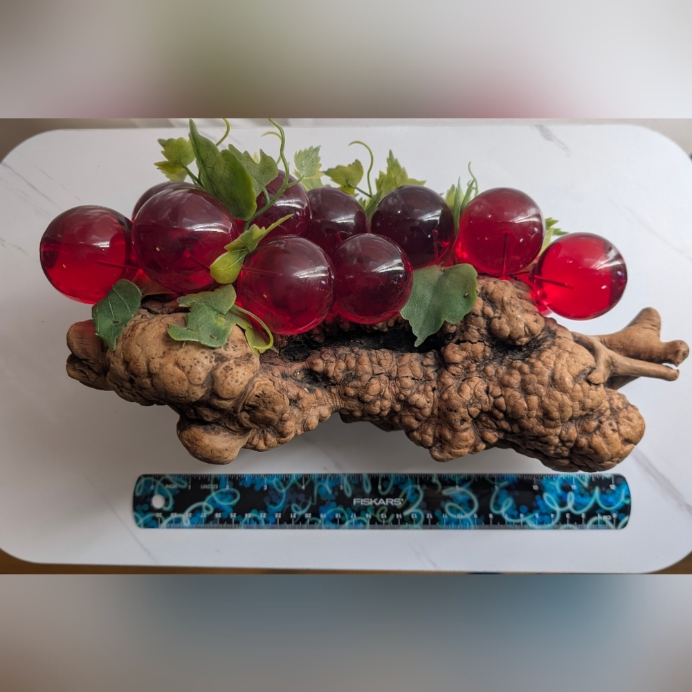 Grapes, MCM, Lucite Red/Orange Glass Grapes on Natural DriftWood - Picture 6 of 12